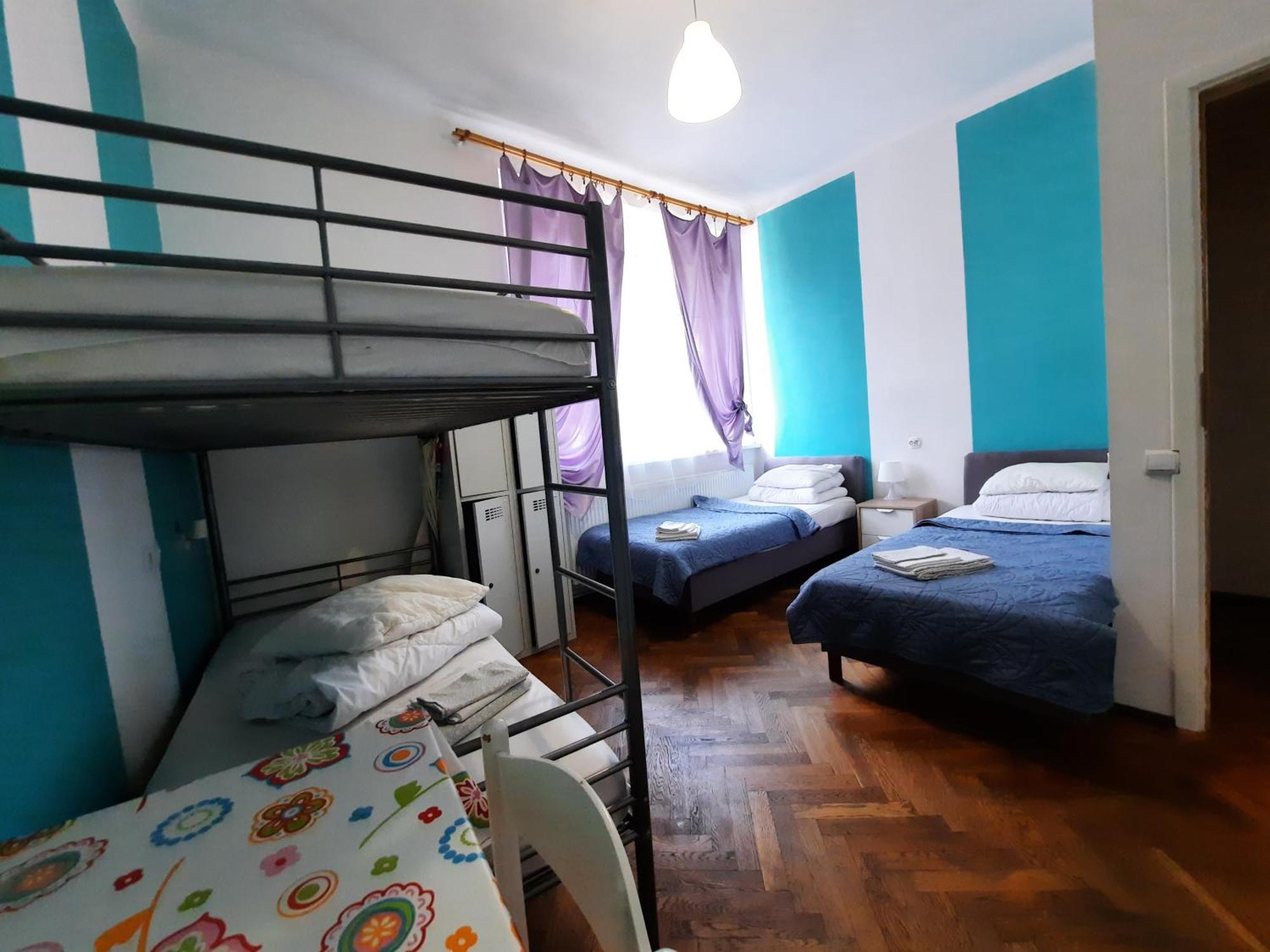 Lorf Hostel&Apartments Krakow Exterior photo